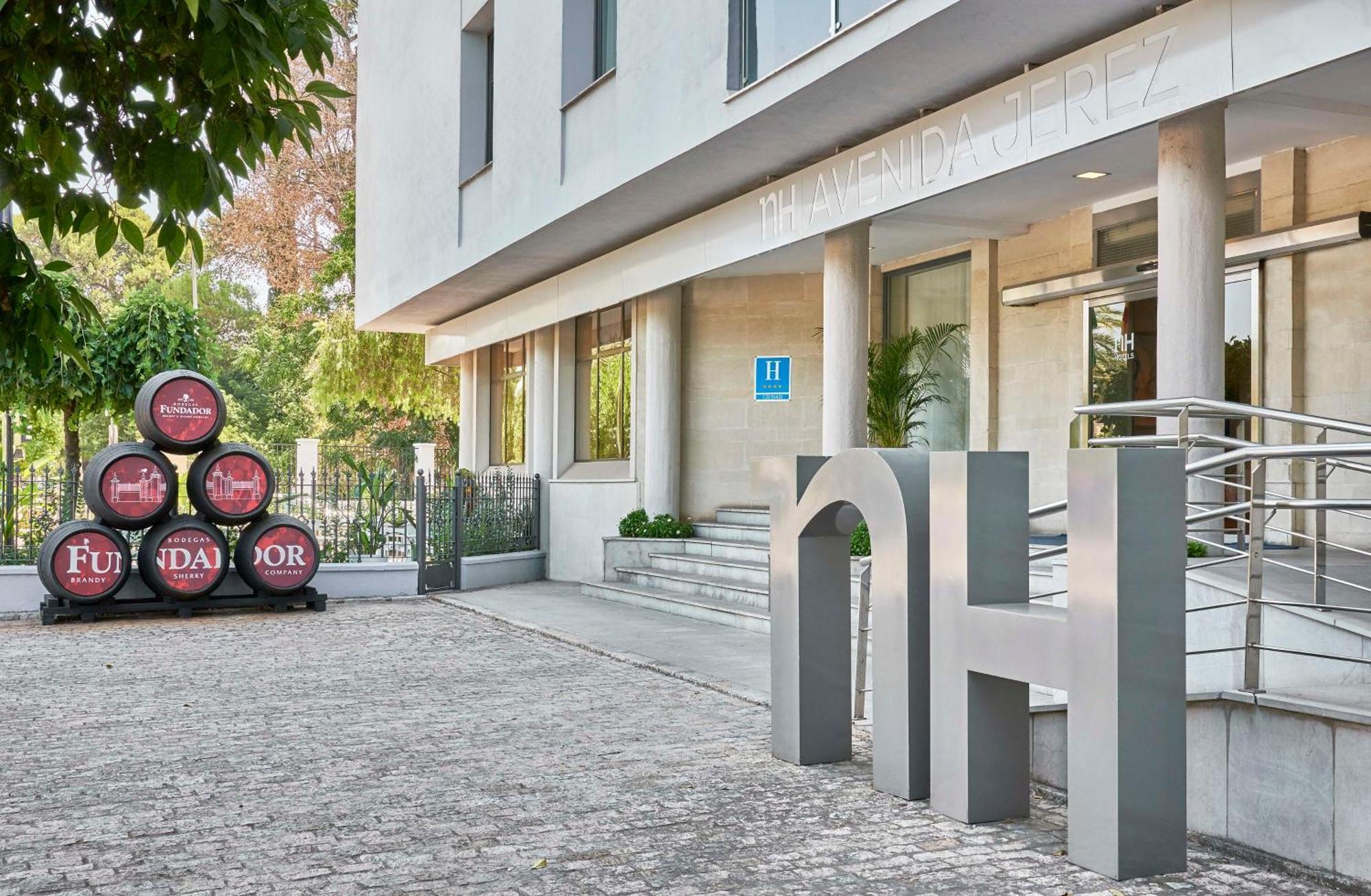 Отель Nh Avenida Jerez Херес-де-ла-Фронтера Экстерьер фото
